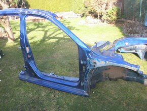 Díly 2023 Škoda KAMIQ atd. 4t km Pravý roh špička, dveře atd - 14