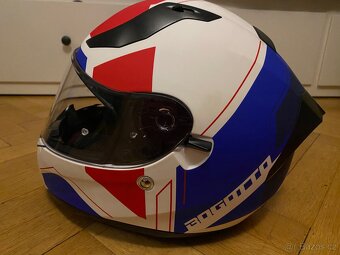 Helmy na motorku - 14