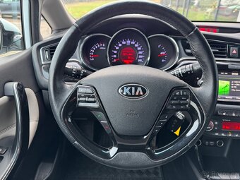 Kia Ceed  kombi 1.6 GDI 99kW/135k Exclusive, ČR - 14