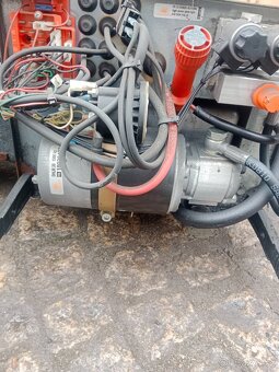 Hydraulická plošina - 14