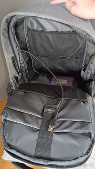 bezpečnostní batoh Bobby Hero Regular 15,6 XD Design šedý - 14