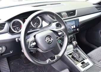 Škoda Superb 2.0TDi ACC NAVI CARPLAY - 14