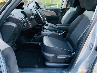 Citroën Grand C4 Picasso 2.0HDi 110KW AUTOMAT 7 MÍST SENZORY - 14