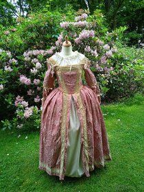 Dámské historické šaty - 14