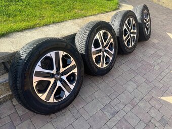 SUBARU OUTBACK 2,5 benzín - 14