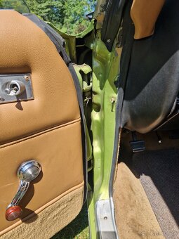 Buick LeSabre Convertible - 14