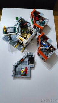 Lego 10264 - Corner garage - 14