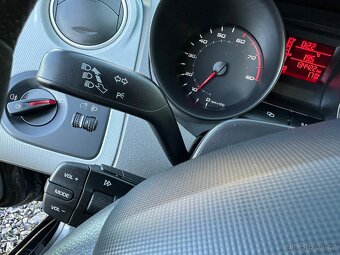 SEAT IBIZA 1,2 51 kW - 14