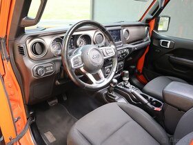 Jeep Gladiator 3.6 V6 Automat 4x4 rv.2020, najeto jen 25tis - 14