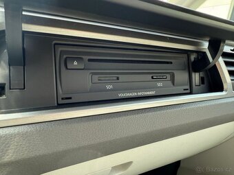 ►VW TOURAN III 2,0 TDI - 110 kW,  PARK. SENZORY A KAMERA◄ - 14