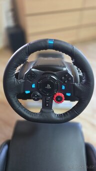 Playstation 4 Pro 1TB + PS VR1 + PLAYSEAT + LOGITECH G29 - 14