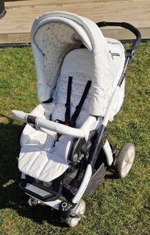 Kočárek Hartan - 14