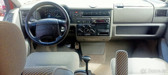VOLKSWAGEN T4 CARAVELLE Multivan 2,4D - 14