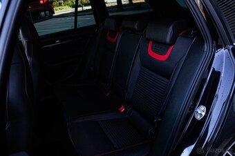 Škoda Octavia Combi 2.0 TDI DPF RS DSG - 14