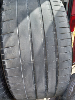 275/40R22 107Y A 315/35R22 111Y - 14