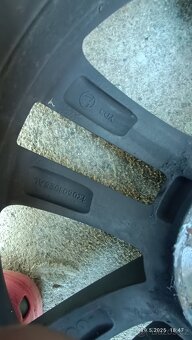 Lehká litá kola Škoda 17" s letními pneu 225/45 R17 - 14