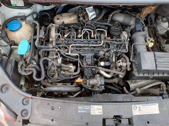 VW CADDY 1,6TDI 2011 CAY 66-77kW DILY z VOZU - 14