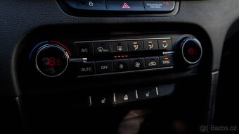 Kia Ceed SW 1.5 T-GDi GT-Line - 14