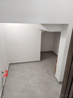 Dům 5+kk/terasy, garáž, zahrada, 520m2 - 14