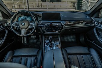 BMW M550d xDrive Touring, M-Technic, HUD, dověry... - 14