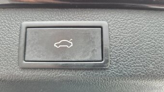 Škoda Superb 2.0 TDi 110kw DSG 2021 ZÁRUKA - 14