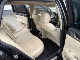 Škoda Superb 2 kombi SCOUT 2.0 TDI 125 KW, 4x4, 12/2012 - 14