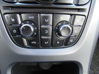 Opel Astra 1.6 CDTi 100kW, serviska, nová STK, 2.majitel - 14