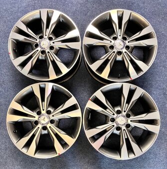 5x112 R18 originál Mercedes W447 VITO - 2020 - 14