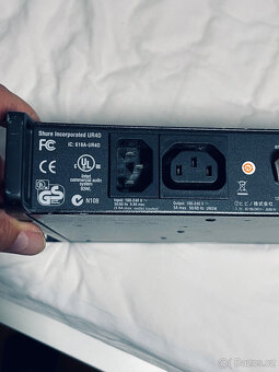 SHURE UR4D -R9-790-865MHz + 2 X UR2 s 2 X kapslí SM86 (jako - 14