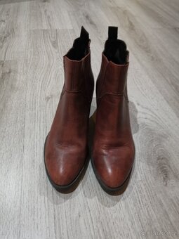 Dámské kotníkové boty Vagabond vel. 40 - 14