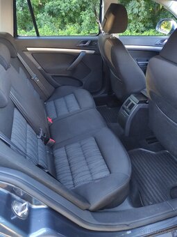 Škoda Octavia 2 - 1.6 TDI 77 kw, 182 tis. km - 14
