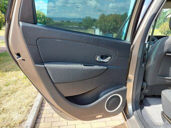 Renault Grand Scenic III 7MÍST  1.6 81Kw, 4/2010 , 112 700Km - 14