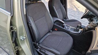 OPEL INSIGNIA COUNTRY TOURER 4x4 2.0 CDTI 120KW.ALU KOLA 18. - 14