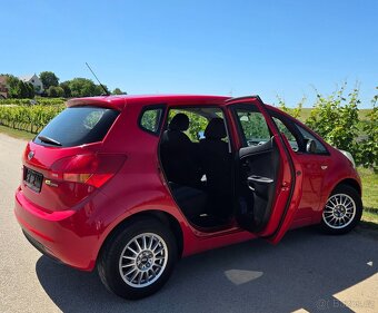 Kia Venga 1.4 16V 66KW/90PS R.V.01/2010 - 14