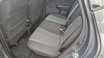 Kia Venga 1.6 i - 14