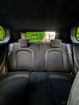 Fiat Punto Evo Abarth 132 kW 1.4 multiair - 14