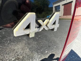 Kia Sportage 2.0 CRDi 4x4 KŮŽE DIGIKLIMA TAŽNÉ ZAŘ. - 14