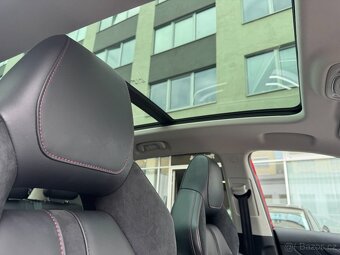 MG EHS PHEV Luxury 1.5 190kW AUT. 75tkm Panorama Kam 360° - 14