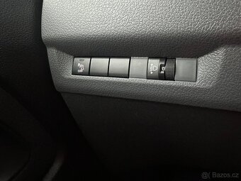 Opel Vivaro 2,0,110kw,86tis.km,6míst, tažné, DPH - 14
