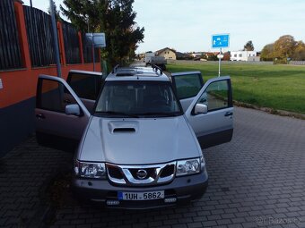 Nissan Terrano II 3.0 TD 4x4 tažné 3t 145500 km - 14