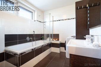Prodej rodinného domu, 162 m2,  pozemek 613 m2, Líbeznice - 14