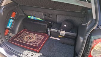 VW Golf Plus - 14