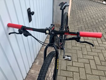 SPECIALIZED PRO  MALÉ ZÁVODNÍKY - 14