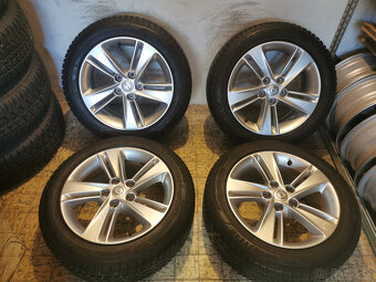 Opel Insignia B - originál 17" alu disky so zimnými pneu - 14