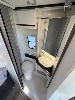 Adria Twin Supreme 640 SGX - 14