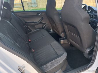 Škoda Rapid Sport 1.2 TSI   Xenony / Panorama / Nová STK - 14