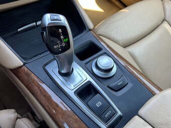 BMW X6 3,0 d xDrive Kamera, Navi, ALU - 14