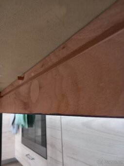 Jídelní stůl - 14