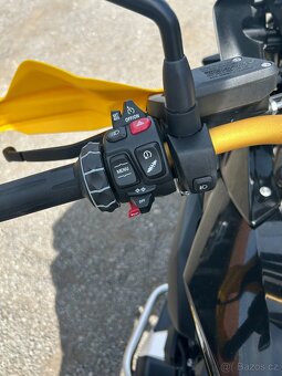 BMW R1250 GS (výroční edice 40 let GS) - 14