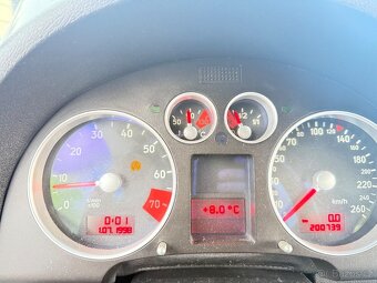 Audi tt 8n 132kw - 14